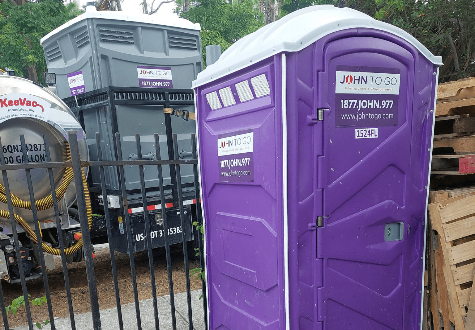 Delivery of porta potties Huntington