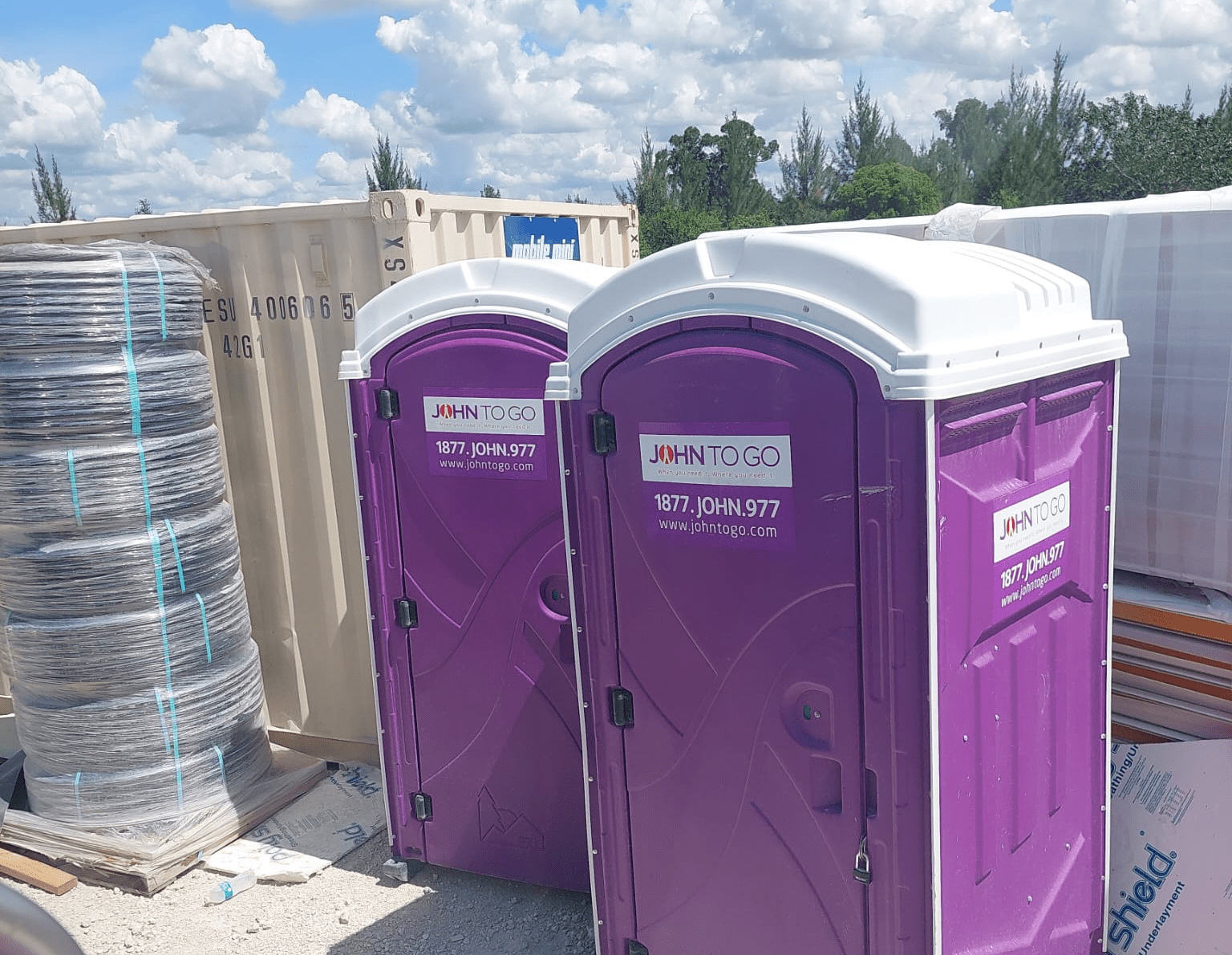 rent a porta potty Southampton