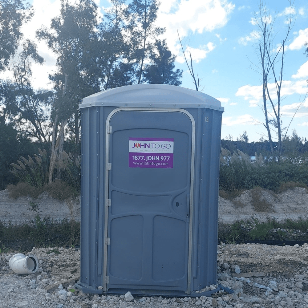 high-end portable restrooms Florida for events